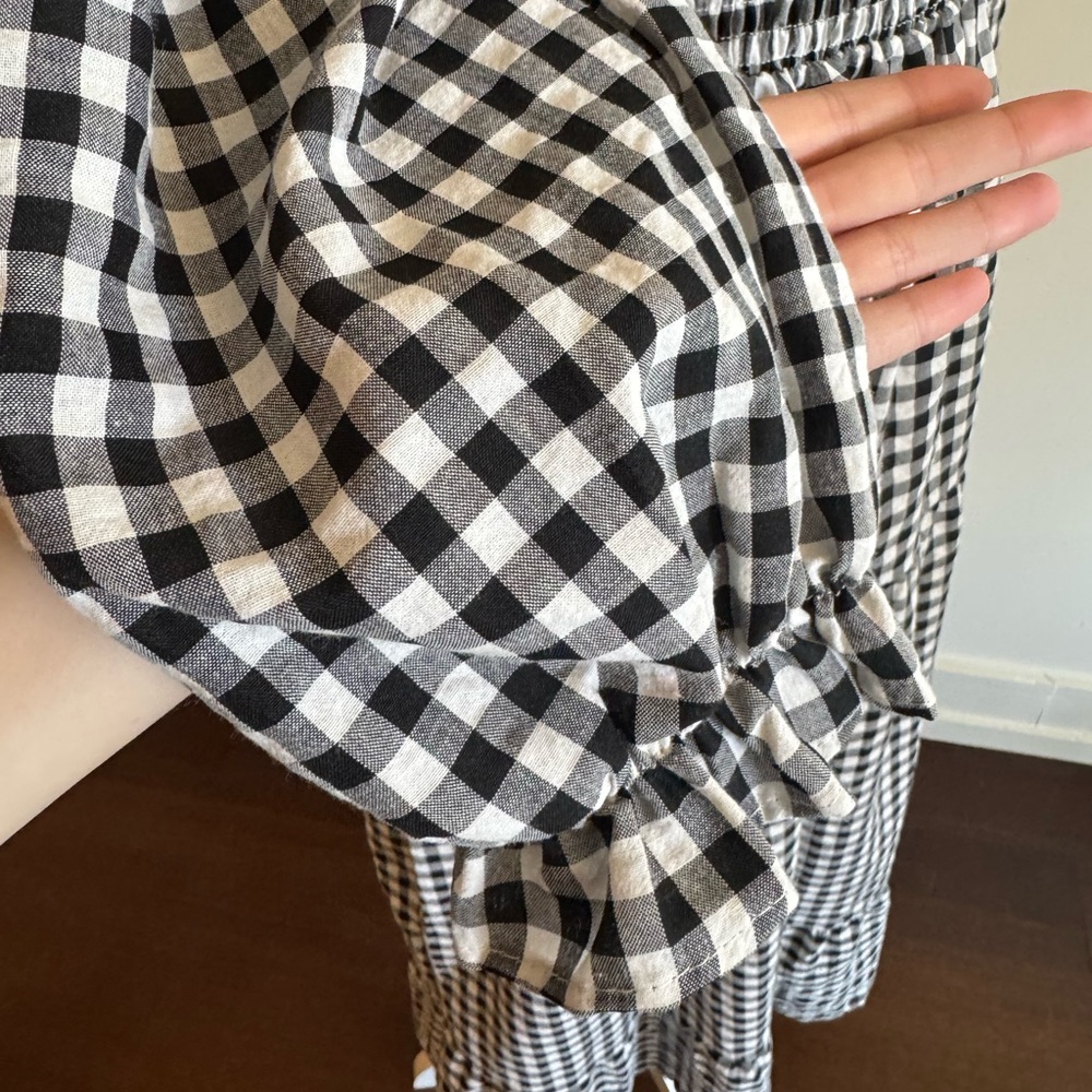 Black and White Gingham Smocked Sundress with Puff Sleeves - Size Medium - Picture 10 of 15